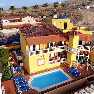 La Colina Hotel